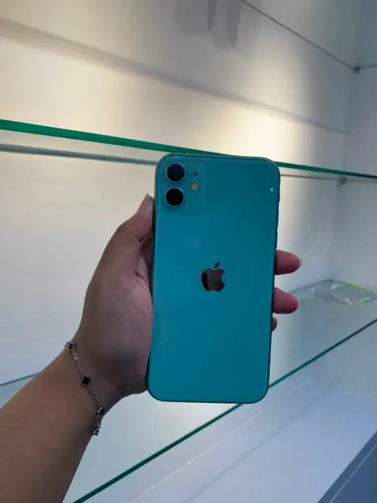 Iphone 11 64 fullset, normal no minus menerima jual dan tukar tambah