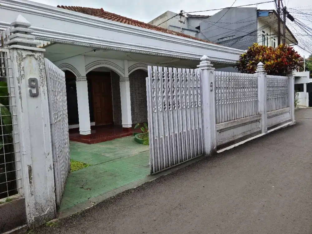 Rumah Istimewa di Dago Barat Bandung