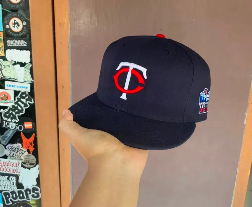 Topi monja build up second brand