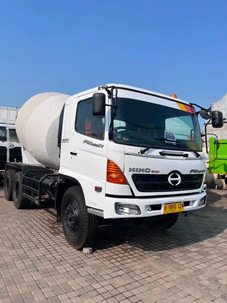TRUK MIXER HINO LOHAN FM 260 JM 2010/2013/2014/2015