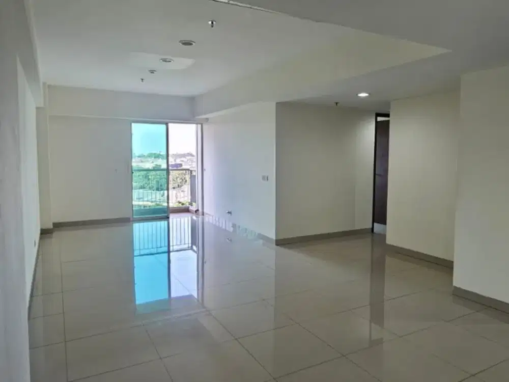 Dijual Murah! Cepat! Apartemen Sherwood Residence - Tower Wellington, 3+1 BR