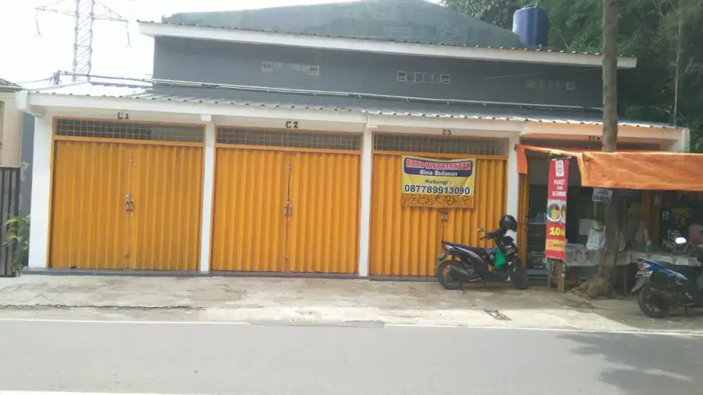 Disewakan Kios+Toilet dalam, Jagakarsa, strategis sekali bisa bulanan.