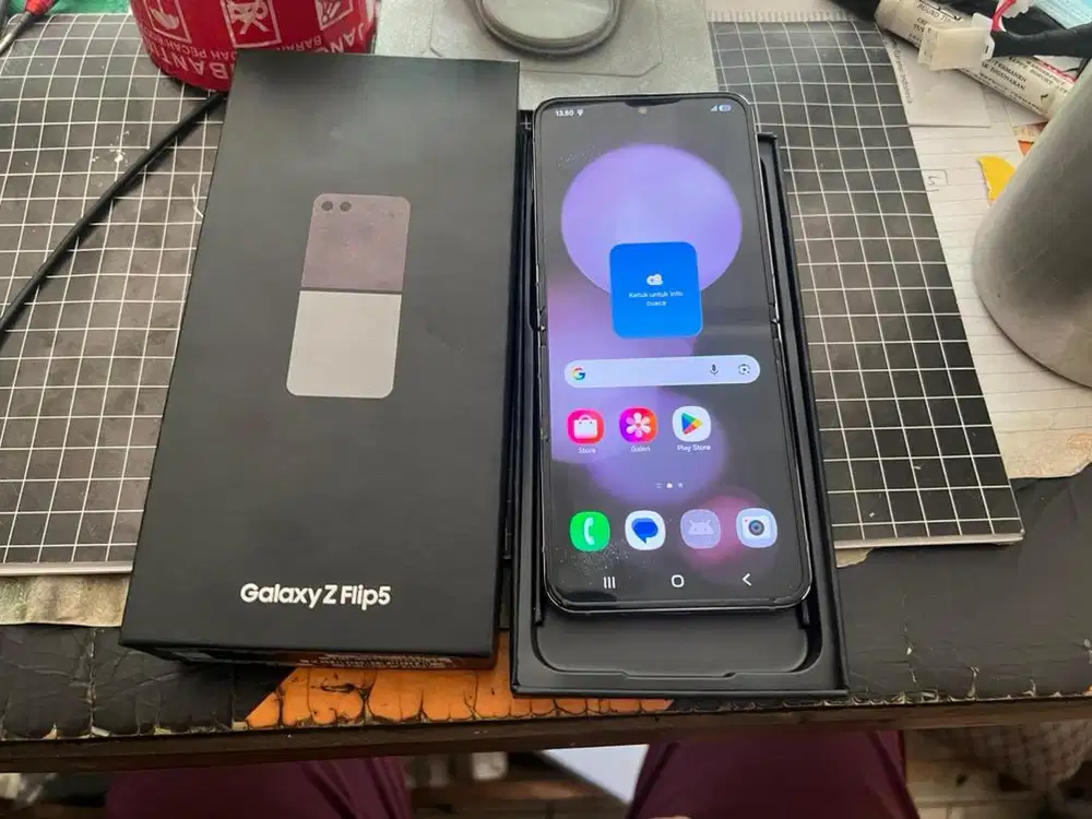 Samsung galaxy z flip 5 8/256 fullset