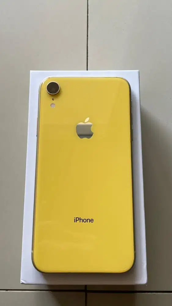 iPhone Xr Kuning 128gb