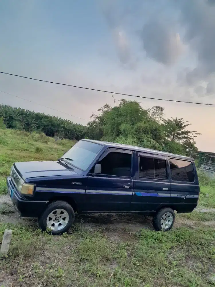 Kijang kf50 tahun 1989 dan 1991