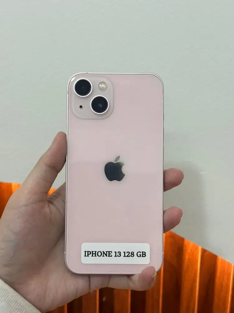 iPhone 13 128 GB INTER