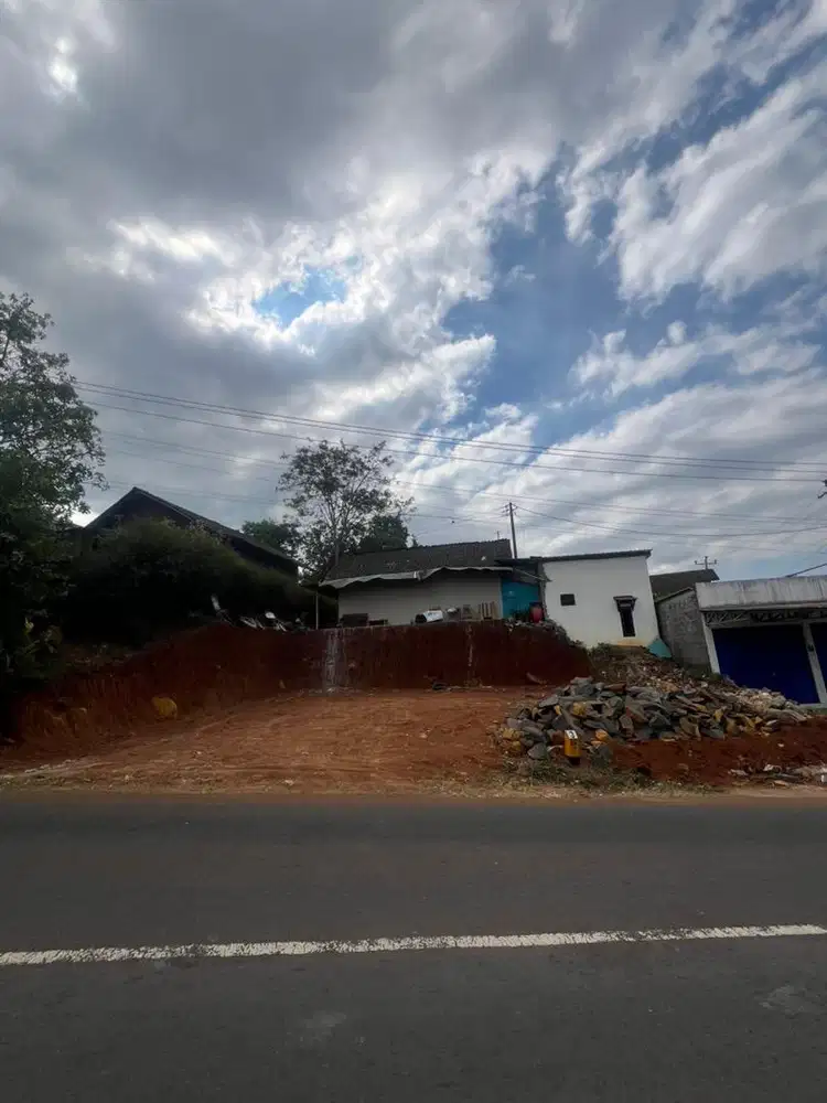 DI JUAL TANAH PINGGIR JALAN