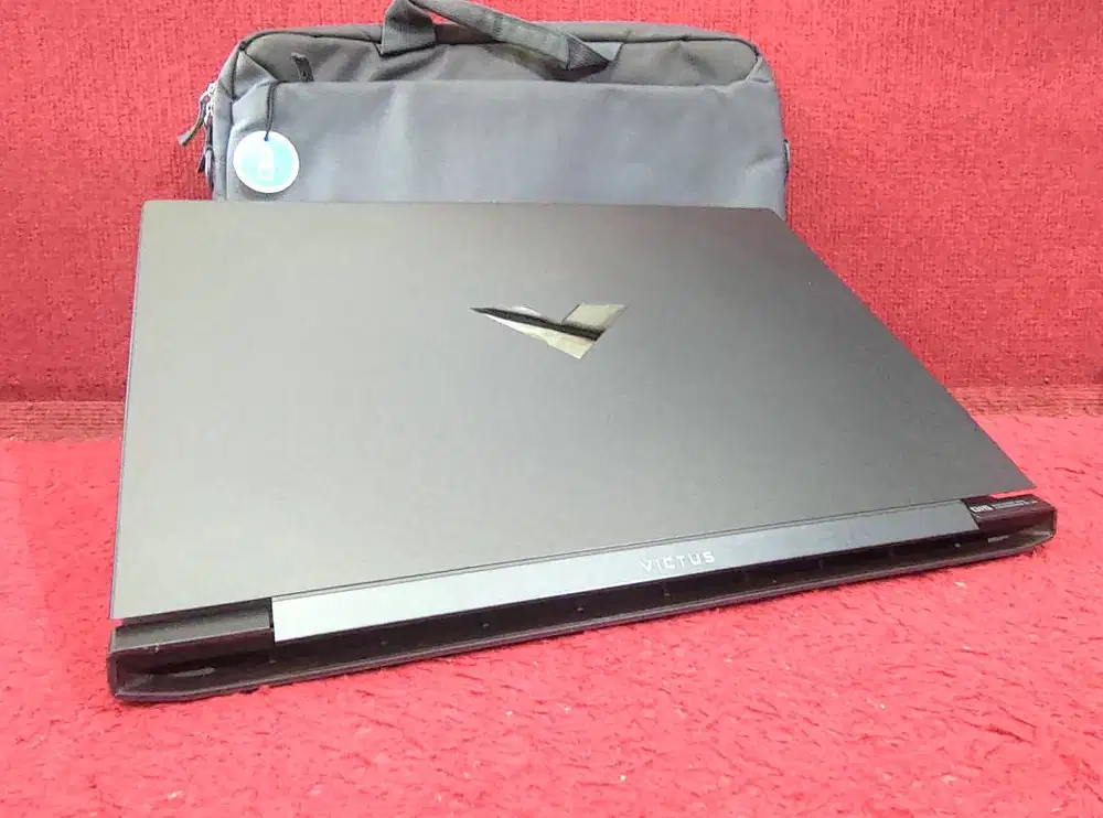 Laptop HP Victus Gaming FA0031DX Core i5-12450H RAM 8GB SSD 512GB