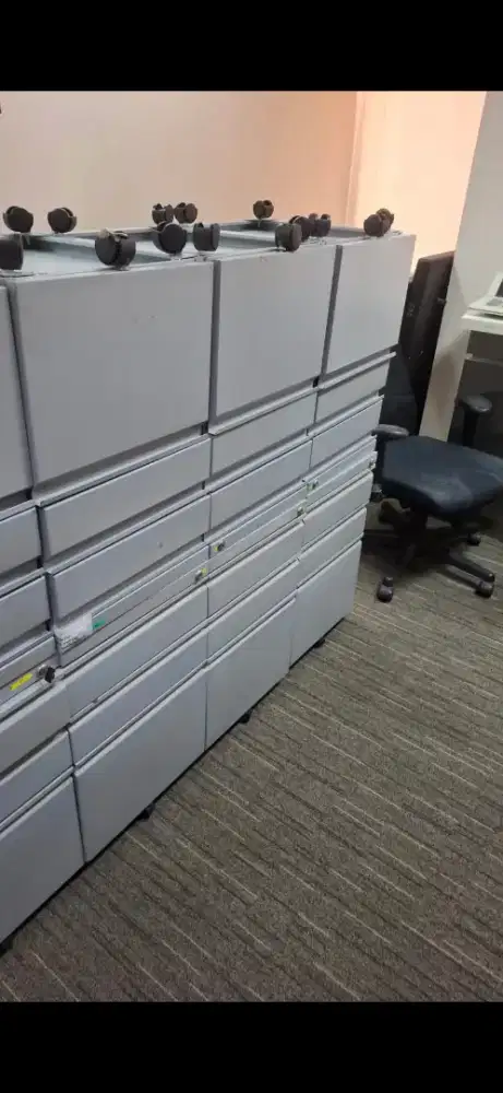 Laci dorong besi informa
