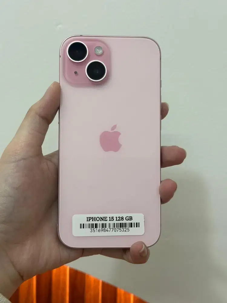 iPhone 15 128 GB INTER