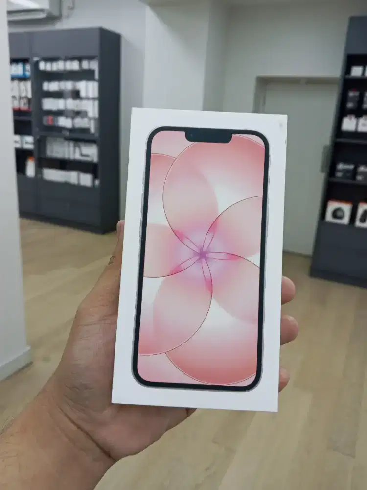 Kredit iPhone 17e garansi iBox