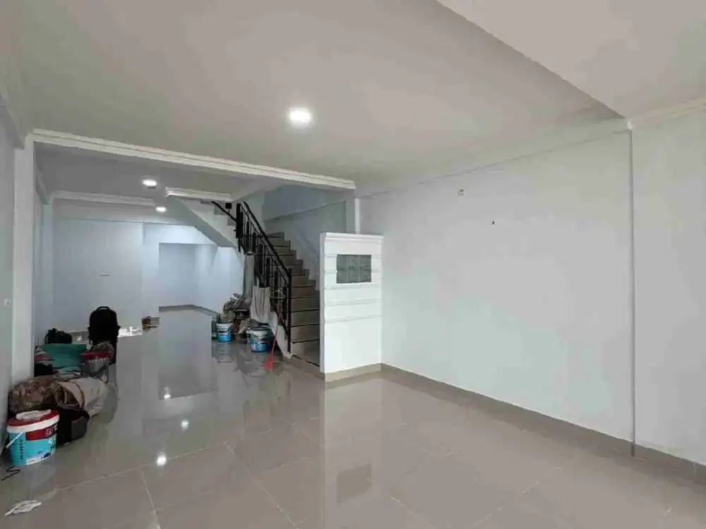Dijual Murah Rumah Di Taman Surya V Jakarta Barat