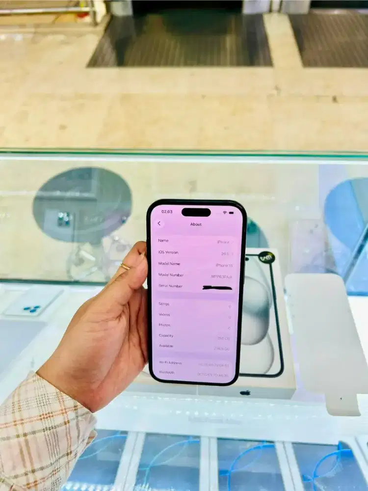 iPhone 15 256GB Black BH 85% ex iBox Resmi original Lengkap Fullset