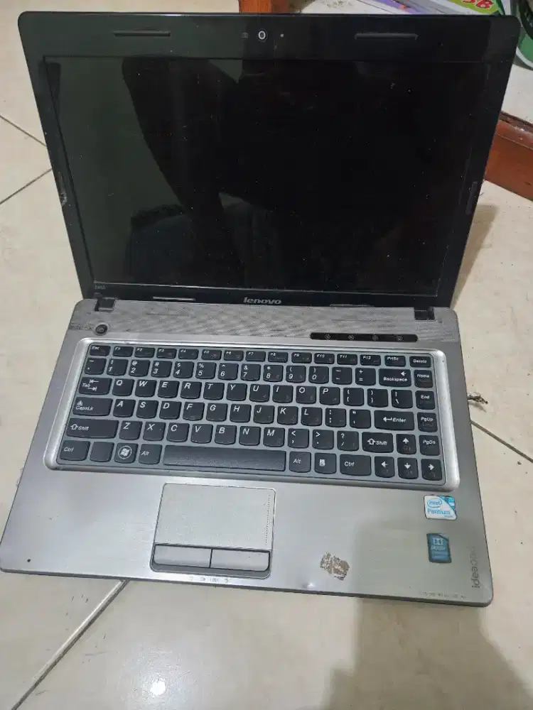 Laptop lenovo z460