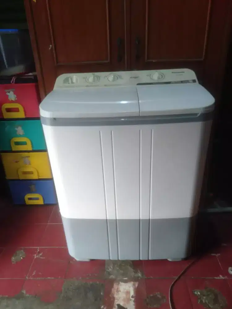 Mesin cuci panasonic