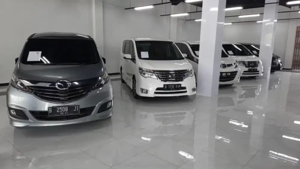 DIBUTUHKAN SEGERA DRIVER AREA SURABAYA SIDOARJO DAN SEKITARNYA