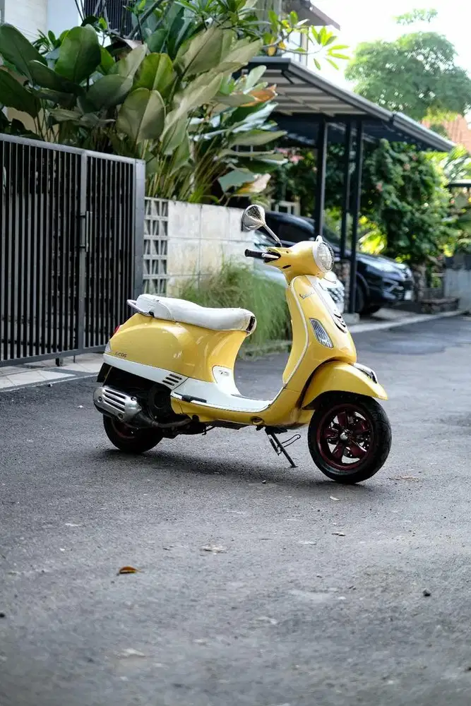 VESPA LX 125 IGET TERMURAH