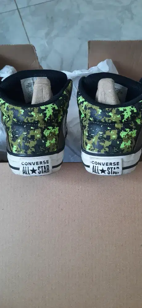 Sepatu Convers Anak Size 31 (Green Army)