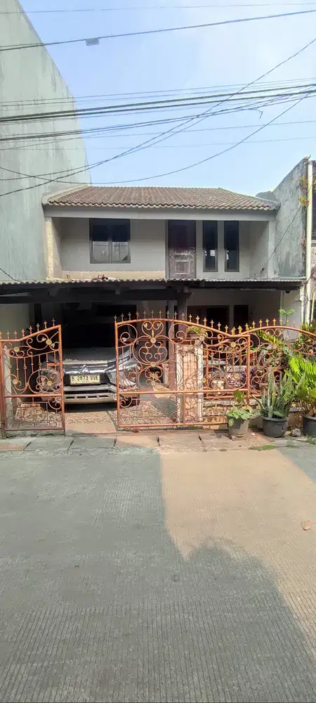 Rumah Ciledug Indah 2, 2 Lt. Semi Furnished (SHM) + Full Renov