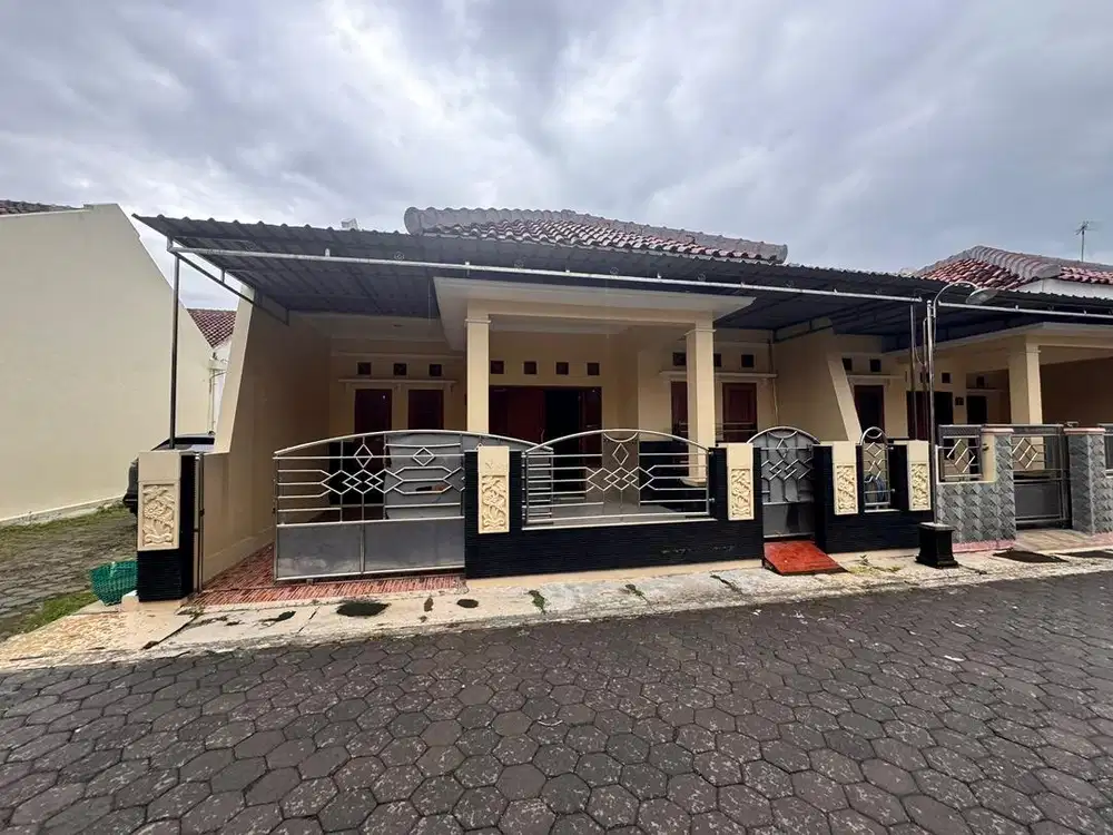 DIJUAL RUMAH DAERAH GEMOLONG
