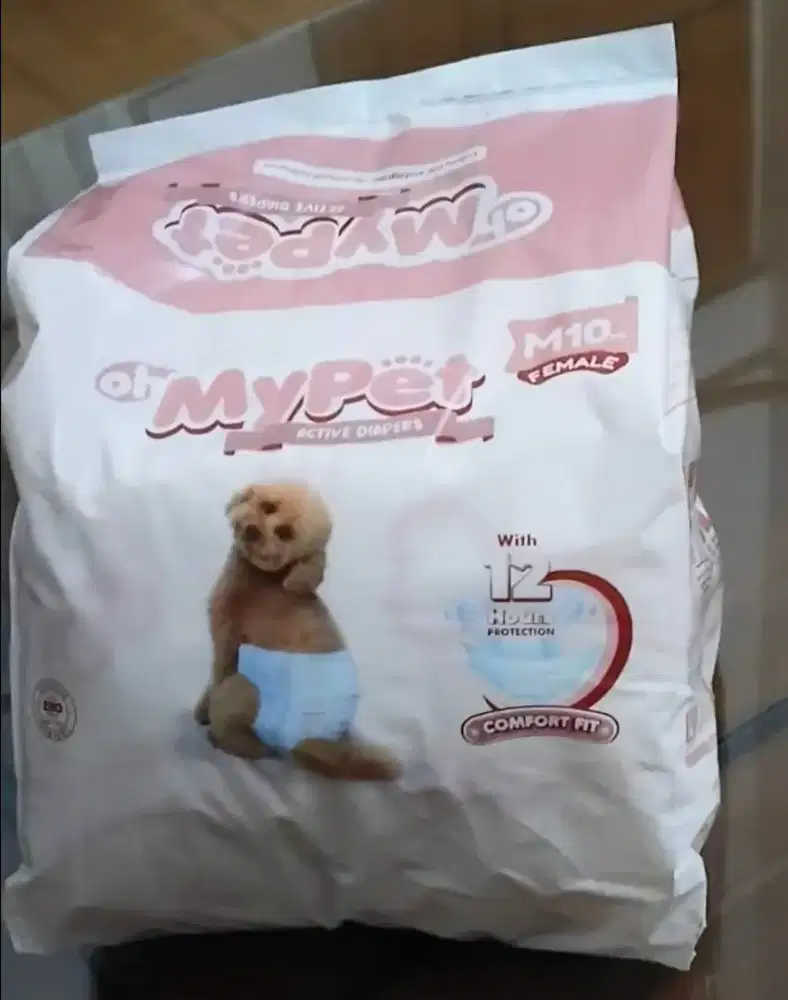 Pampers female dog size M