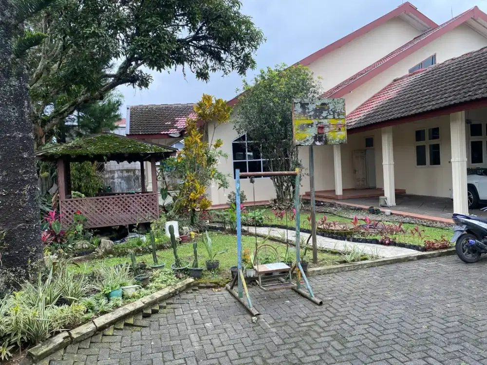 JUAL MURAH VILLA 10 KAMAR DI CIPANAS