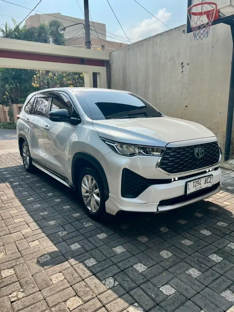 Toyota Innova Zenix V Modellista 2023