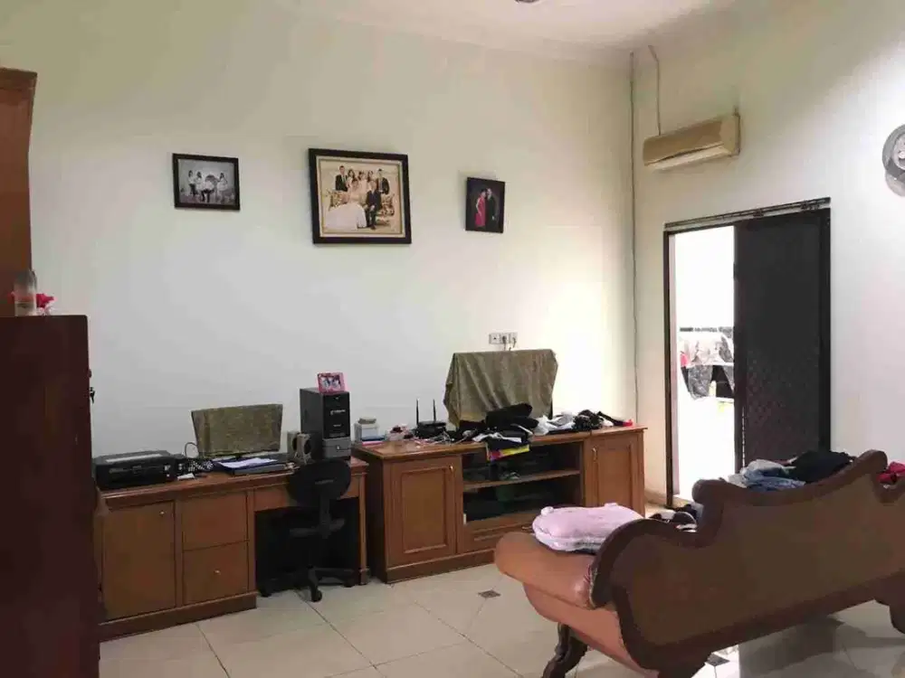 dijual rumah uk 10x20 taman palem lestari