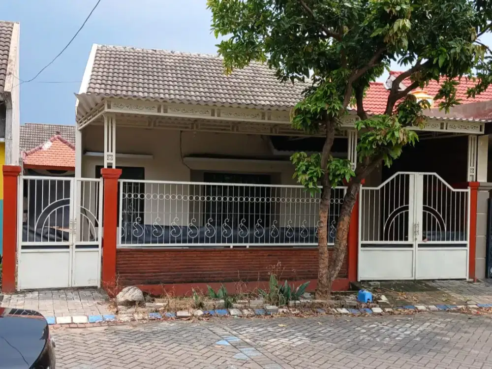 Rumah Bagus dan Besar, Perum Kahuripan NIrwana, Tengah Kota Sidoarjo