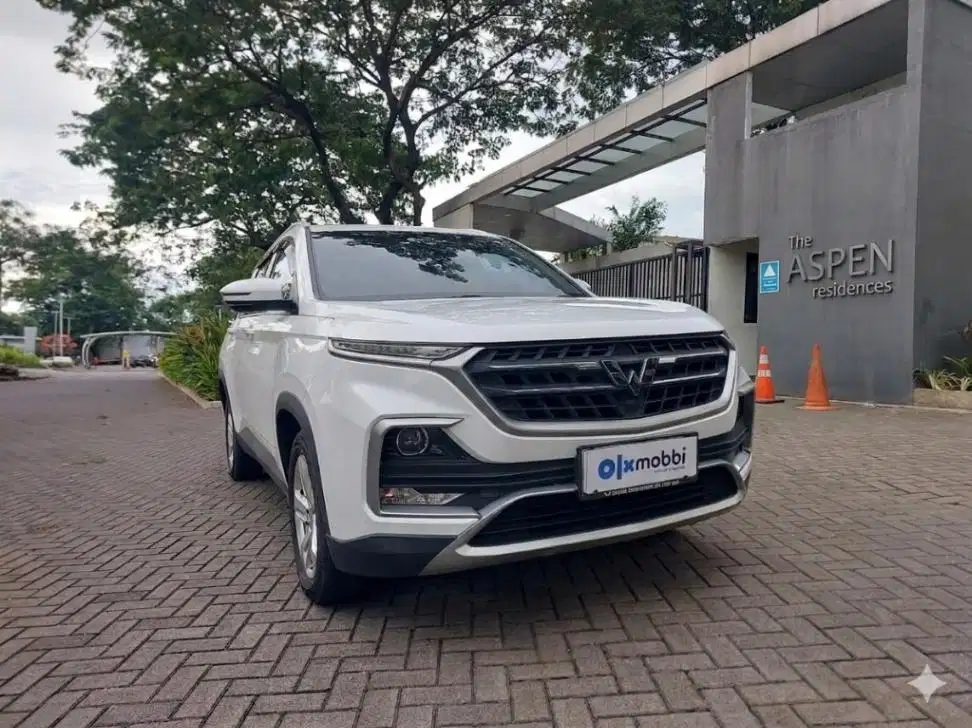 DP 5% Wuling Almaz 1.5 Smart Enjoy 7-Seater Bensin-AT 2019 CUONB