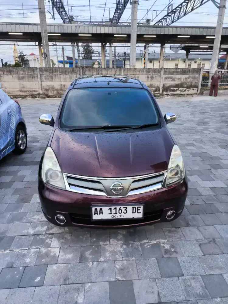 Grand Livina XV 2012 Manual