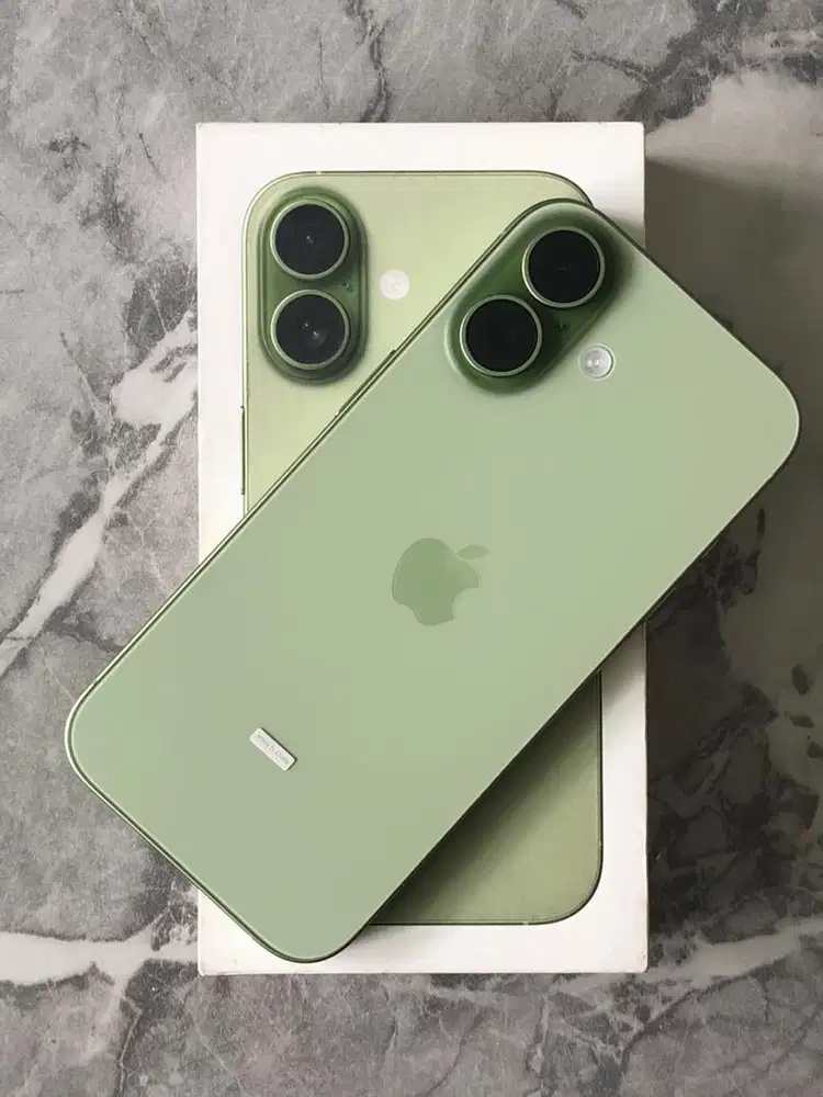 Iphone 17 256gb sage Ibox BH 100% cc11 baru semingguan