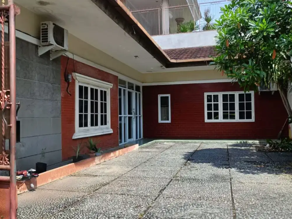 Ss.3752 - Murah !! Dijual Rumah Minimalis Rapih Luas 195 mtr Siap Huni di Kayu Putih