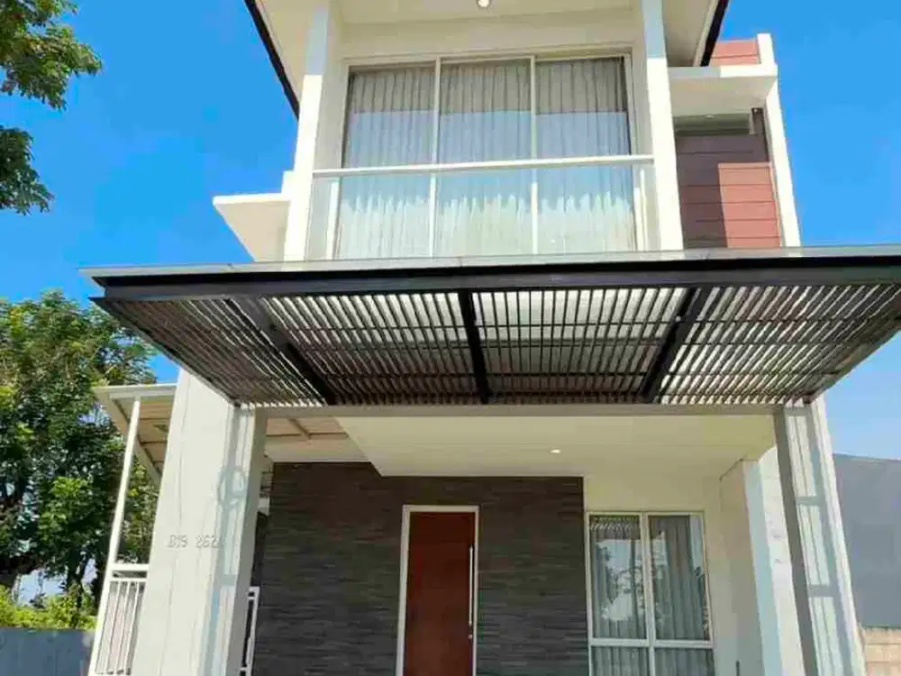Dijual cepat rumah cantik royal Residen.hook view danau wiyung Surabaya barat