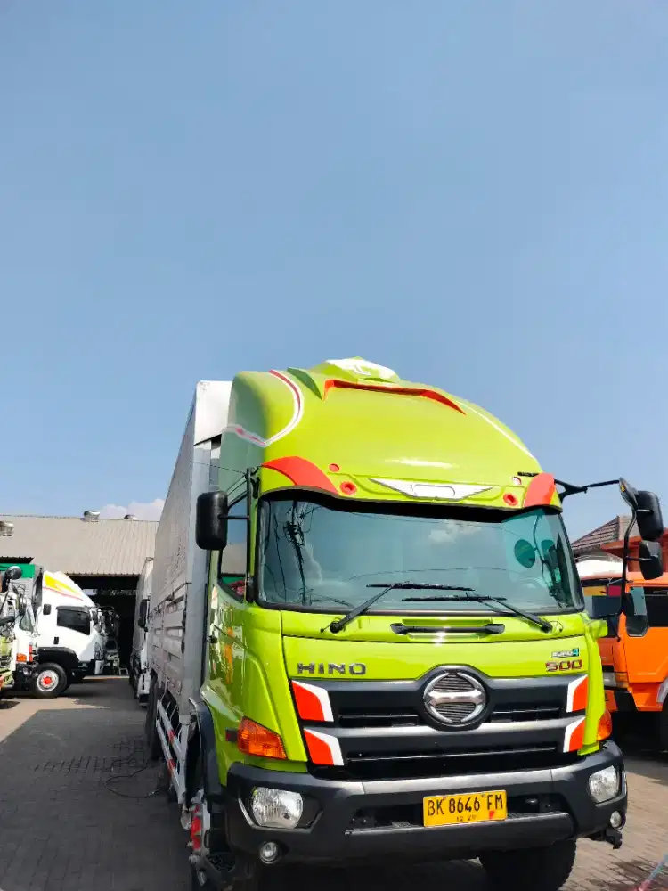 WING BOK HINO FL 260 JW