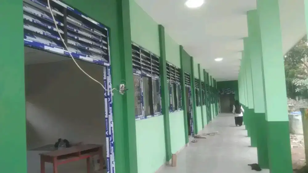 Partisi kaca dan Partisi Gypsum