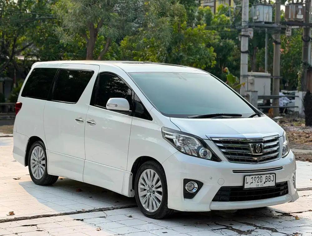 TOYOTA ALPHARD SC PREMSOUND Matic 2013