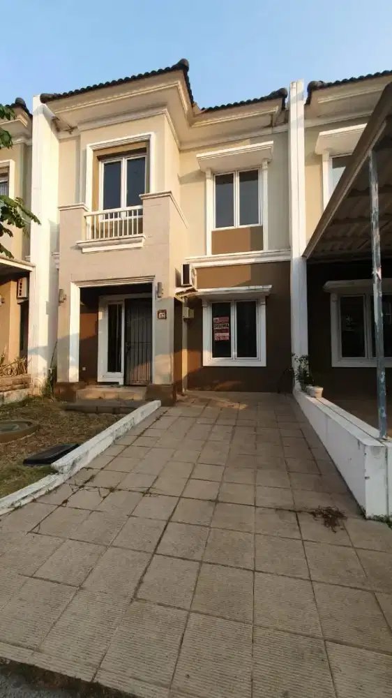 Di sewakan rumah di gading serpong dekat mall sms dan sekolahan