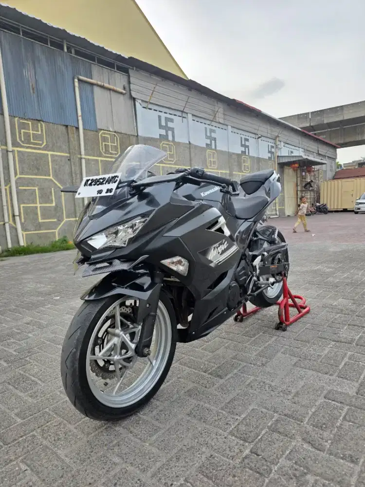 Kawasaki New Ninja 250 Grey 2021