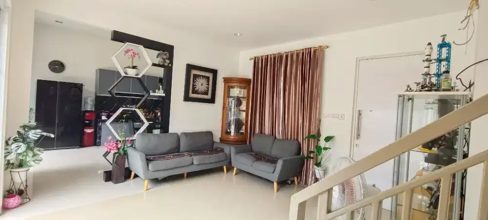 Dijual cepat Rumah Grand taruma by agung podomoro land,full furniture