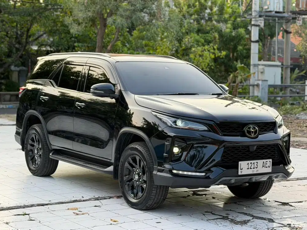 TOYOTA FORTUNER 2024 2.8 AERO PACKAGE 4X2 SOLAR AT