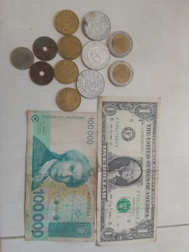 Uang kuno asli koin dan kertas