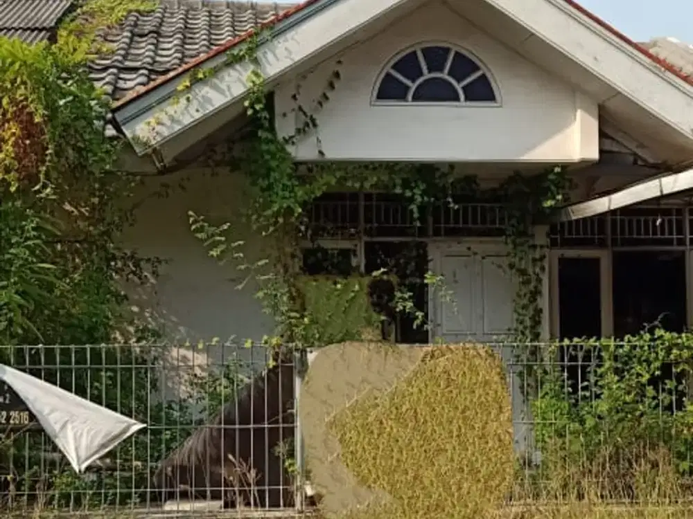 Rumah Bahan di Taman Modern Cakung Jakarta Timur – LT 180m², SHM, 3 KT, Harga Rp1,8 M Nego