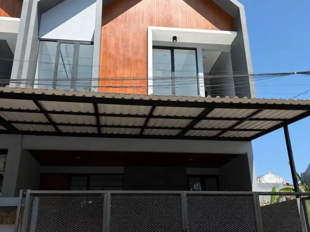 DIJUAL RUMAH BARU SIAP HUNI DI MANYAR TIRTOYOSO