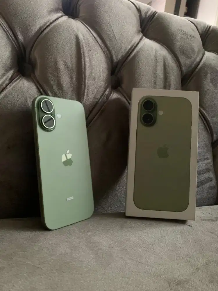 Iphone 17 256 Ibox Sage like new