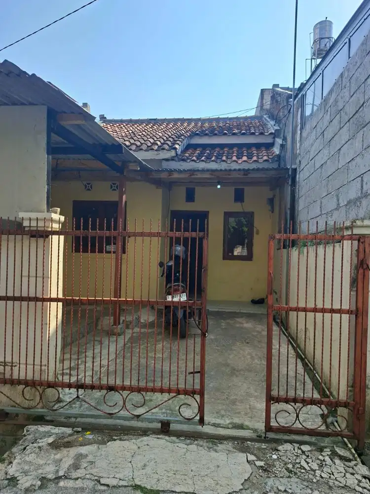 Dijual Rumah Strategis Daerah Parakanmuncang Cimanggung