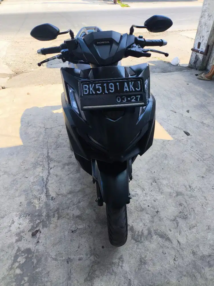 dijual vario 160 cbs tahun 2022