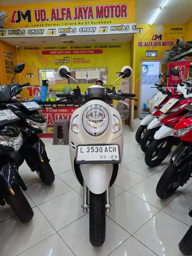 Honda Scoopy prestige tahun 2024