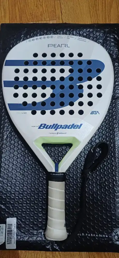 Racket Bullpadel Pearl 25
