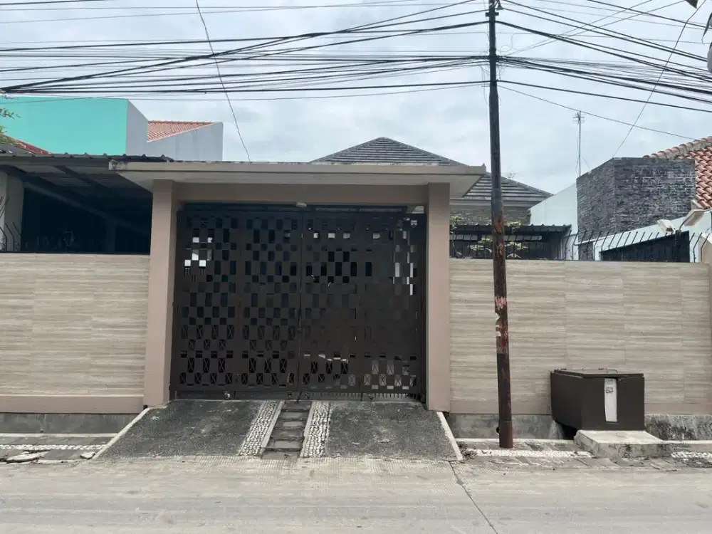 S735 Rumah Bagus 1 Lantai 479 m2 Bintara Bekasi Barat